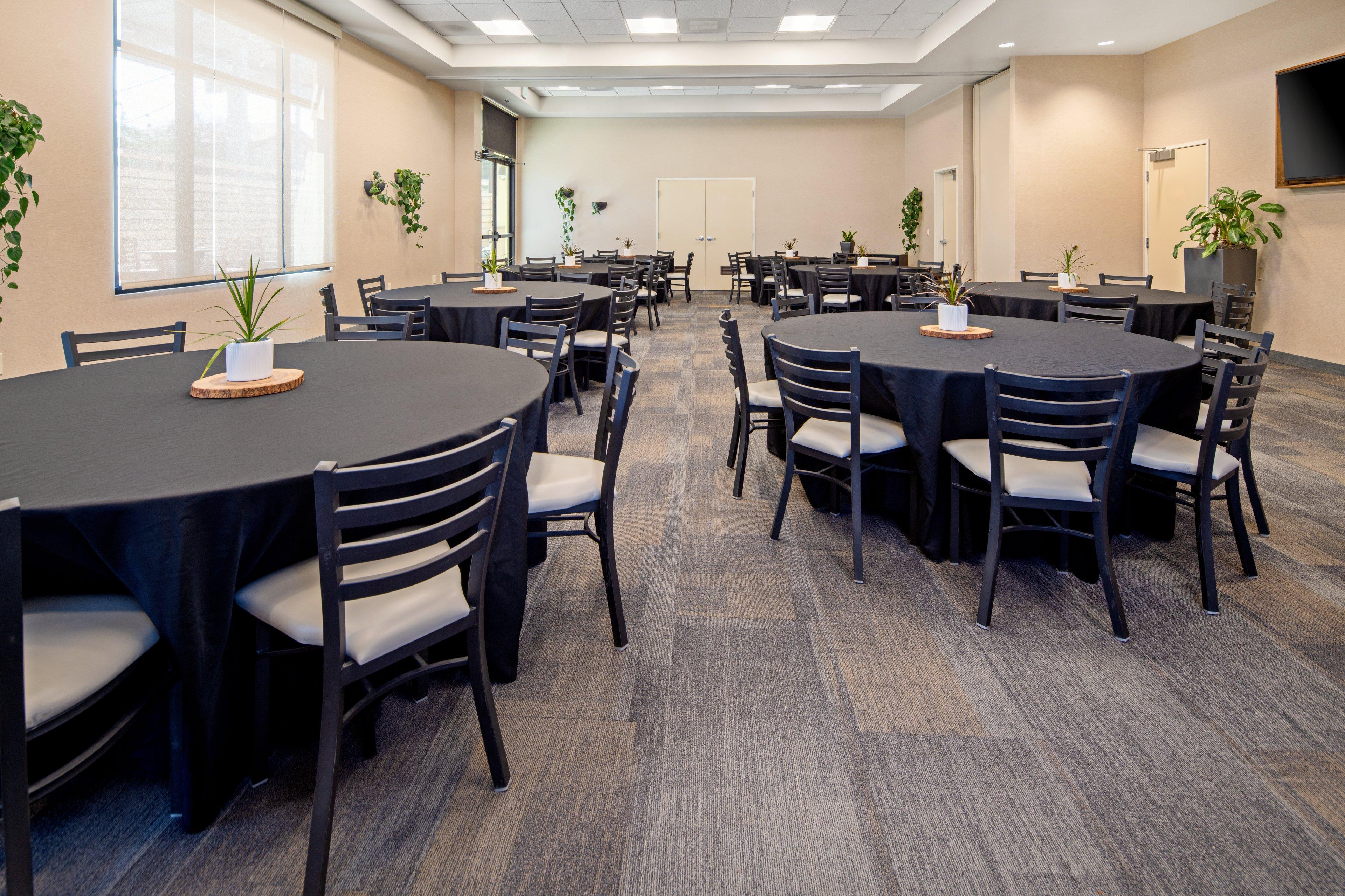 Holiday Inn Express Hotel & Suites Atascadero By Ihg Экстерьер фото